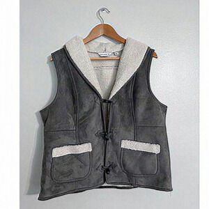 Susan Graver Faux Suede Winter Stylish Vest‎